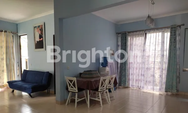 image RUMAH STRATEGIS BERSIH DAN NYAMAN DILINGKUNGAN YANG SEJUK PEGUNUNGAN  (1)