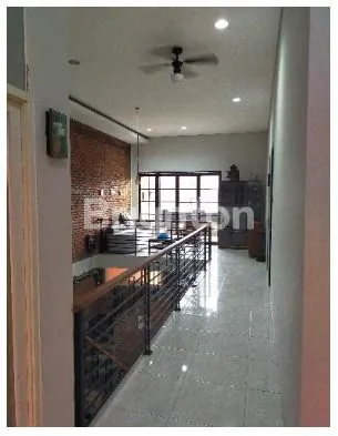 image KUTISARI INDAH UTARA (3)