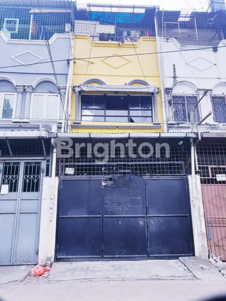 image RUKO 3LANTAI FULL SIAP HUNI PINGGIR JALAN RAYA , JELAMBAR JAKARTA BARAT GROGOL  (3)