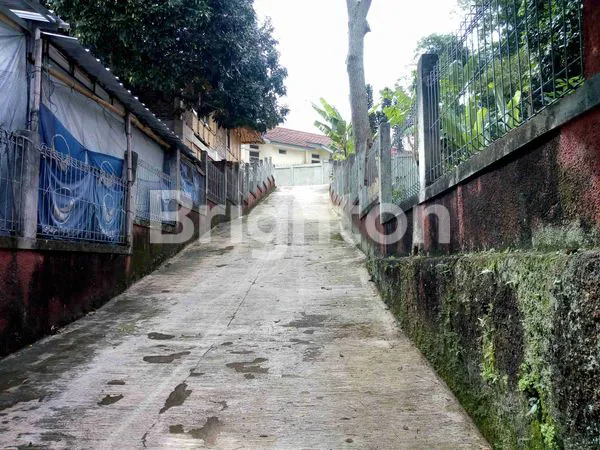image RUMAH KOST LAMA DI SAYAP JALAN CIUMBULEUIT KOTA BANDUNG JAWA BARAT. DEKAT UNIVERSITAS KATOLIK PARAHYANGAN. (5)