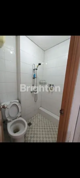 image APART GUNA WANGSA MANYAR (3)