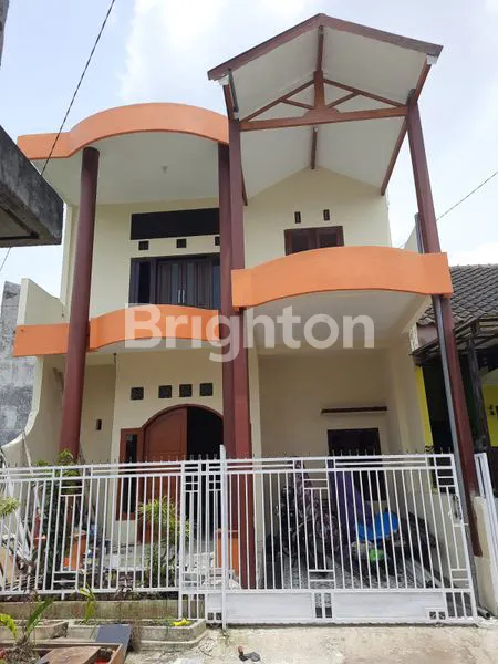 image RUMAH BARU 3 LT HARGA MURAH ! LOKASI STRATEGIS DEKAT KAMPUS2 DI MERJOSARI KOTA MALANG (13)