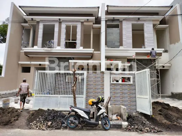 image RUMAH 2LT  SURABAYA TIMUR (5)