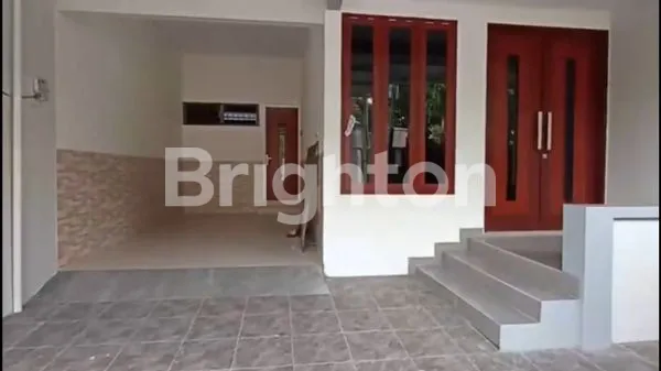 image RUMAH SIAP HUNI DEKAT PETRA KERTAJAYA DHARMAHUSADA KLAMPIS MERR WISMA MUKTI GALAXY MALL (1)