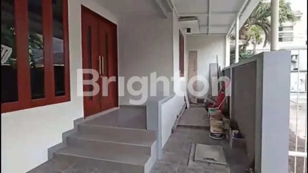 image RUMAH SIAP HUNI DEKAT PETRA KERTAJAYA DHARMAHUSADA KLAMPIS MERR WISMA MUKTI GALAXY MALL (2)