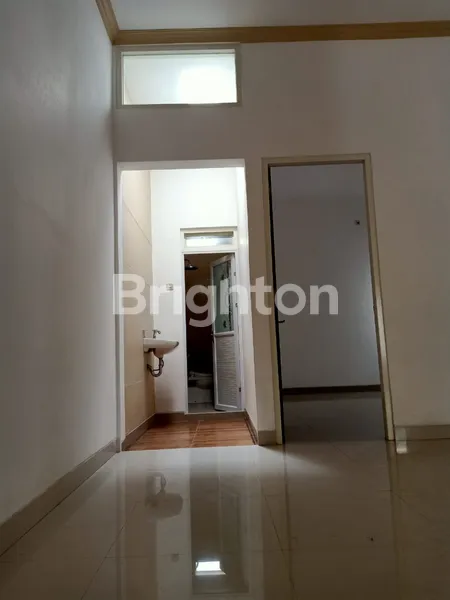 image RUMAH MINIMALIS BARU BARATA JAYA DEKAT RAYA NGINDEN, MANYAR, SEMOLOWARU (4)