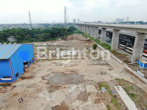 image LOGISTILK AREA KM 19B JALAN TOL JAKARTA CIKAMPEK (6)