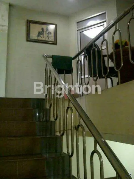 image RUKO MANGGA DUA JAKARTA PUSAT 4 LANTAI HOOK COCOK UNTUK USAHA (1)