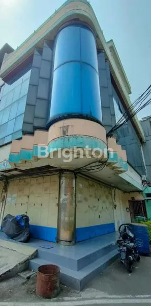 image RUKO MANGGA DUA JAKARTA PUSAT 4 LANTAI HOOK COCOK UNTUK USAHA (4)