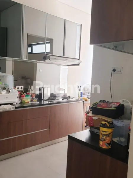 image RUMAH TAMAN INTERNASIONAL 1 CITRALAND SURABAYA (2)