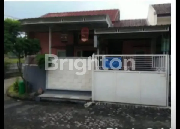 image RUMAH SIAP HUNI DRIYOREJO - GRESIK (2)