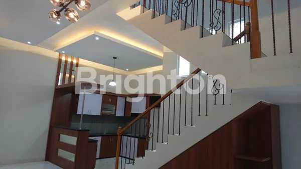 image RUMAH BARU DAN MEWAH DI COLOMADU (3)