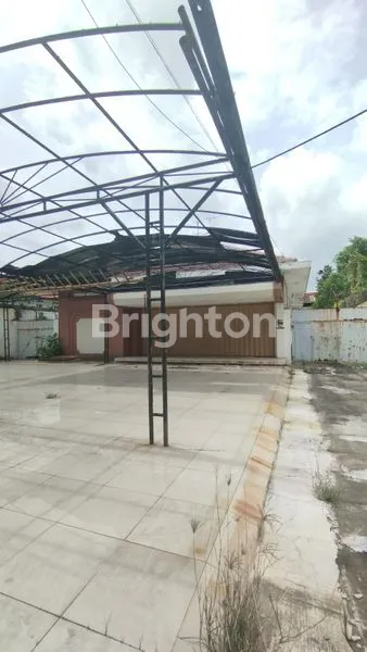 RUMAH + GUDANG 1435M2 TENGAH KOTA DEKAT TUGU PAHLAWAN SURABAYA