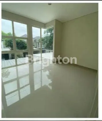 image RUMAH KONDISI BAGUS DAN TERAWAT CITRALAND GREENLAKE 2 LANTAI HARGA NEGO (3)