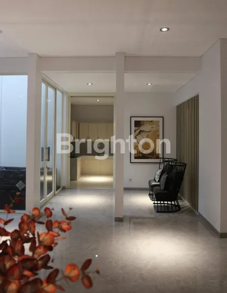 image RUMAH MEWAH FREE FURNISH DI WISATA BUKIT MAS DEKAT PAKUWON MALL, GWALK (6)