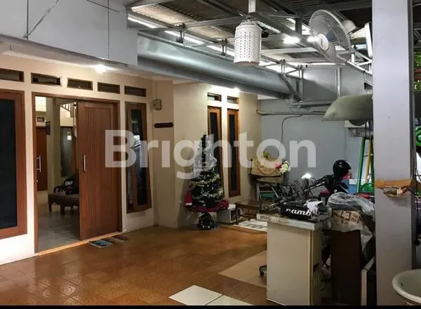 image BUTUH CEPAT LAKU RUMAH 2 LANTAI DI JAGAKARSA JAKARTA SELATAN (2)