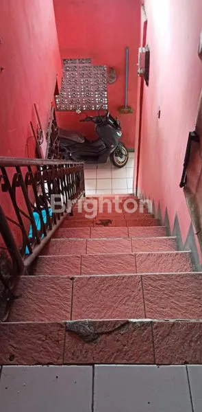 image RUMAH YANG BISA DIJADIKAN TEMPAT USAHA DI BUAH BATU BANDUNG (6)