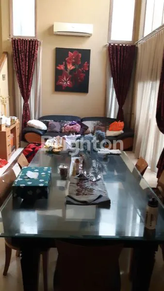 image RUMAH DI CIBUBUR (4)