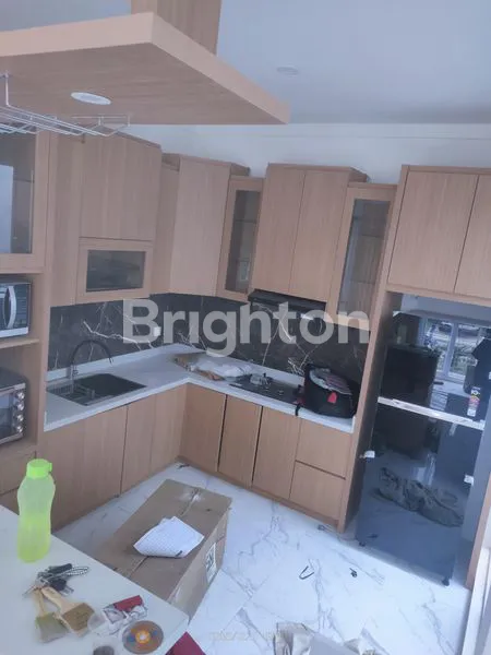 image RUMAH HOOK CANTIK , MEWAH ELEGAN DI GRAHA RAYA (5)