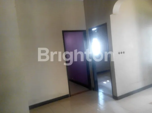 image MURAH!!! RUMAH ASRI, NYAMAN, STRATEGIS BANGUNAN DAN LAHAN LUAS (8)