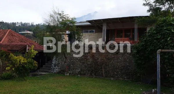 Gambar Property RUMAH DI JL TAMAN WISATA PASURUAN