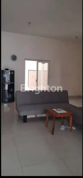 image RUMAH 2 LANTAI CANTIK BERSIH NYAMAN (7)