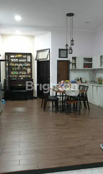 image RUMAH BONUS FURNISH DI KUTISARI INDAH KONDISI SIAP HUNI HARGA 1M-AN  (5)