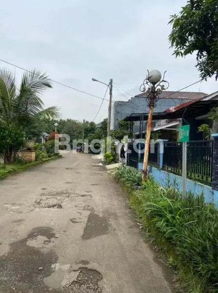 image RUMAH DI LOKASI PERUMAHAN STRATEGIS DEKAT TOL (2)