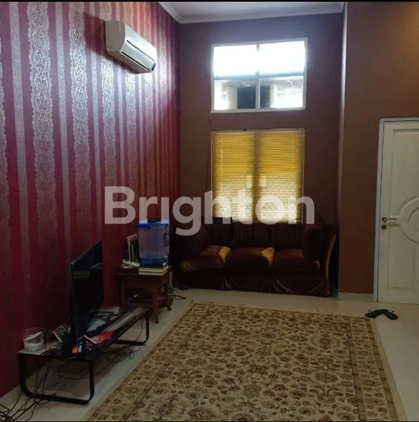 image RUMAH CANTIK SEMI FURNISH DI DALAM CLUSTER PERUMAHAHAN ELIT (3)