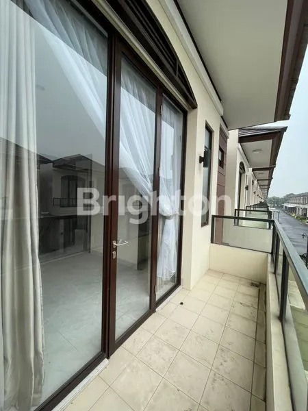 image RUMAH SIAP HUNI KAWASAN LAVON SWAN CITY TANGERANG (6)