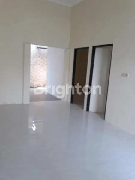 image HUNIAN BERSIH TERAWAT TENGAH KOTA (3)