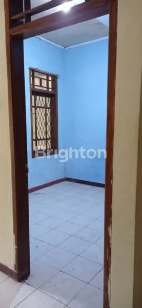 image RUMAH 2 LANTAI HOOK LUAS STRATEGIS SELANGKAH KE TOL (5)