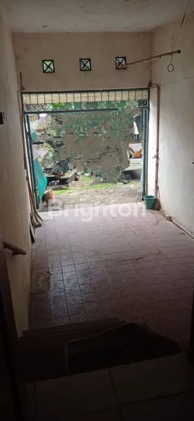 image RUMAH 2 LANTAI HOOK LUAS STRATEGIS SELANGKAH KE TOL (7)