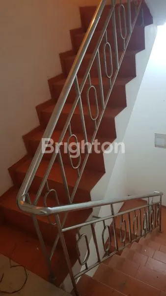 image RUKO 3 TINGKAT 0 JALAN RAYA TENGAH KOTA SIDOARJO (5)