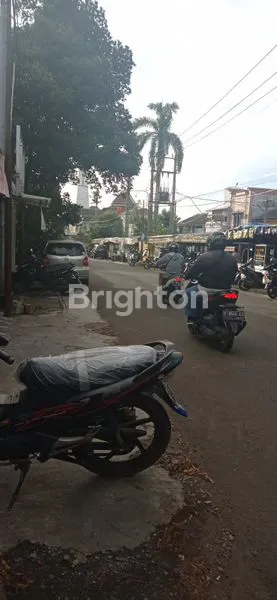 image RUMAH UNTUK USAHA   ATAU KANTOR STRATEGIS PINGGIR JALAN (8)