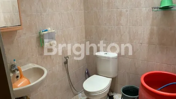 image PONDOK TJANDRA JL. NANAS RUMAH LAMA BISA NEGO BANYAK ROW JALAN TIGA MOBIL PAVING. (7)