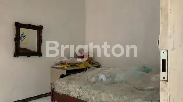 image PONDOK TJANDRA JL. NANAS RUMAH LAMA BISA NEGO BANYAK ROW JALAN TIGA MOBIL PAVING. (8)