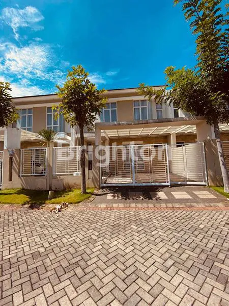 image RUMAH SIAP HUNI MODERN MINIMALIS SEMI FURNISH 2 LT BARU DI GRIYA GALAXY SURABAYA DEKAT  MERR, STIKOM, IPH (1)