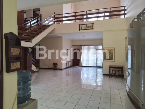 image RUMAH CANTIK SETIABUDI BANDUNG UTARA (8)