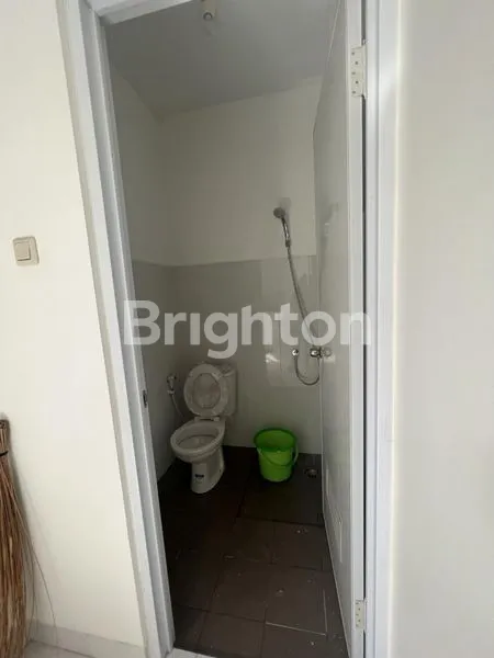 image RUMAH CATALINA BAGUS MASIH BARU GADING SERPONG (3)