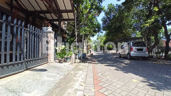 image RUMAH 2 LT DI JL RUNGKUT HARAPAN SURABAYA (3)