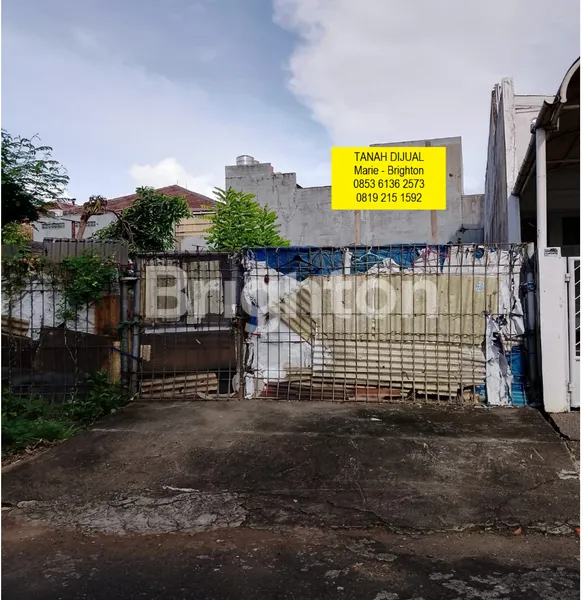 TANAH HOEK KAVLING SIAP BANGUN DI INTERCON KEBON JERUK