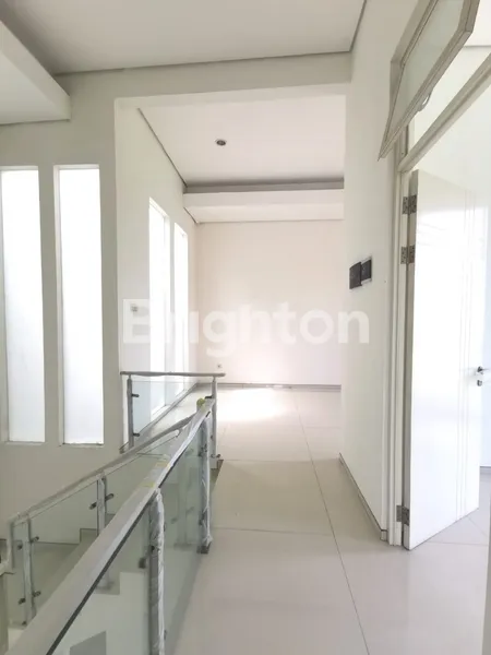 image RUMAH BARU SIAP HUNI POSISI HOOK, DEKAT NORTH JUNCTION DAN FRESH MARKET TAMAN PUSPA RAYA CITRALAND (4)