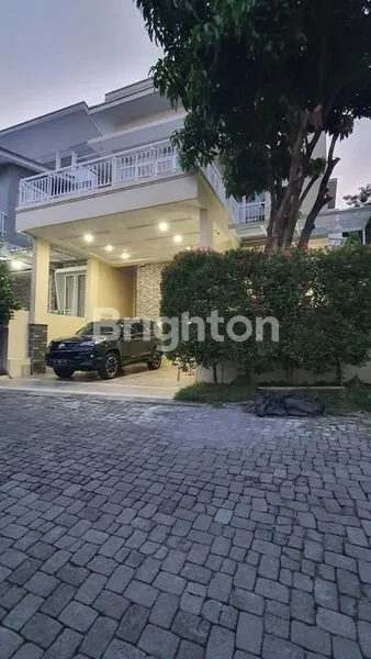 RUMAH MEWAH 2 LANTAI DI BUKIT WAHID SEMARANG BARAT