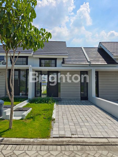 image RUMAH CITRALAND DRIYOREJO GRESIK DEKAT SURABAYA BARAT MURAH DEKAT PTC  (5)