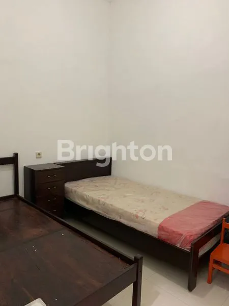 image RUMAH 1.5 LT LOKASI STRATEGIS DI JL PURIMAS REGENCY SURABAYA DEKAT SPORTCLUB, AKSES TOLL, BANDARA JUANDA, MERR, SEKOLAH PETRA, UPN (2)