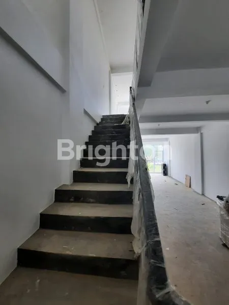 image RUKO 3 LANTAI BUCE PARK BATU AJI BATAM  (3)