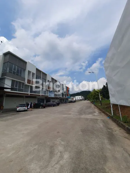 image RUKO 3 LANTAI BUCE PARK BATU AJI BATAM  (5)