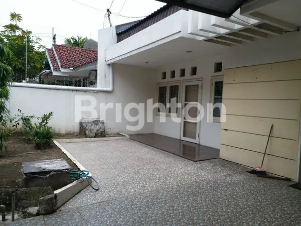 image RUMAH READY SURABAYA BARAT (6)