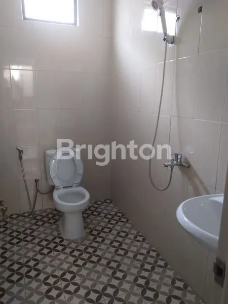 image RUMAH BARU MEWAH SIAP HUNI 2 UNIT CLUSTER DAERAH- JAKARTA BARAT TANJUNG DUREN  (5)